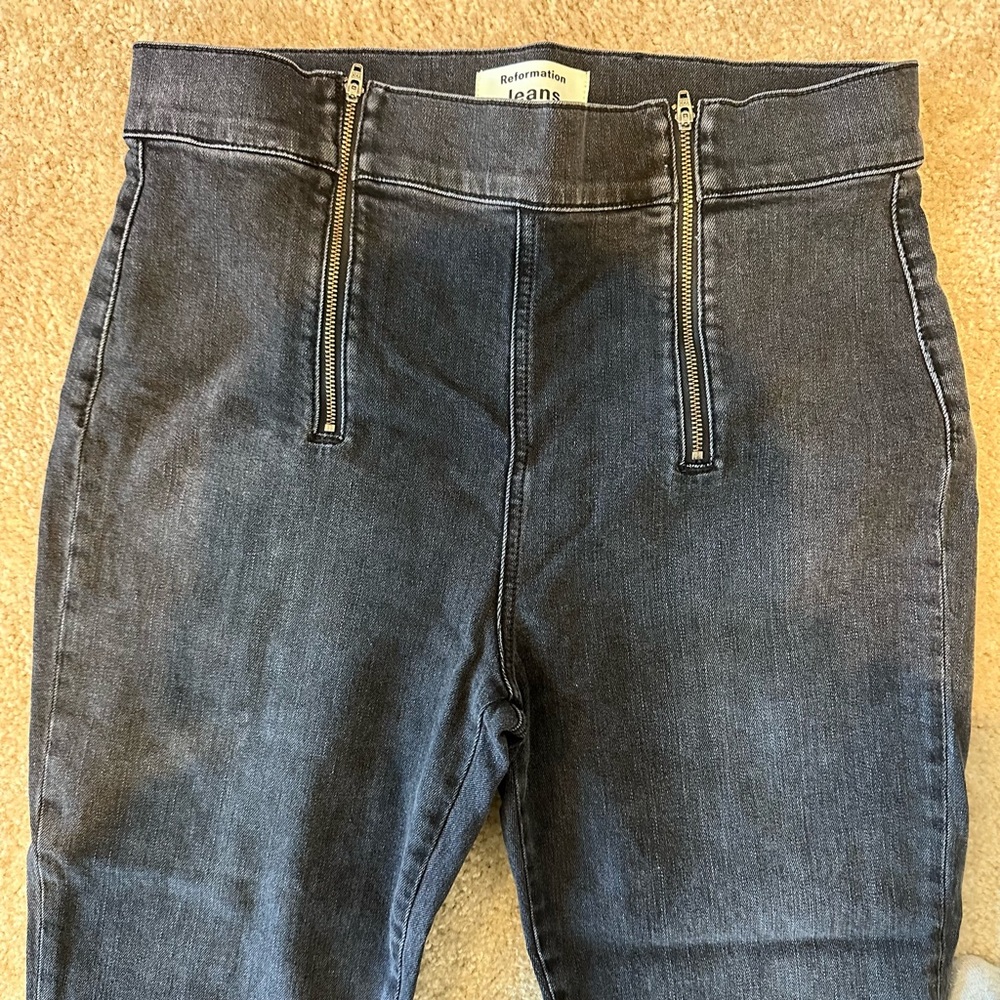 Reformation black skinny jeans. Size 31.